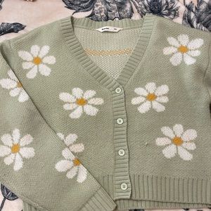 Blue Notes medium green with Daisys/flowers knits cardigan